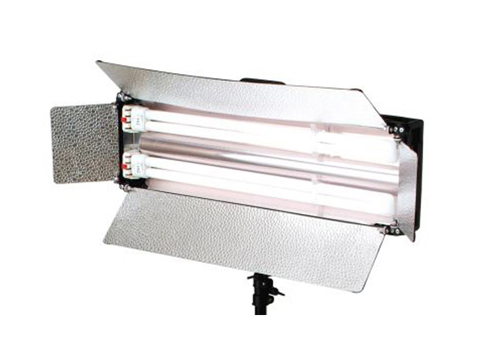 撮影機材 オスラム蛍光灯55W×2撮影照明シンプル調光